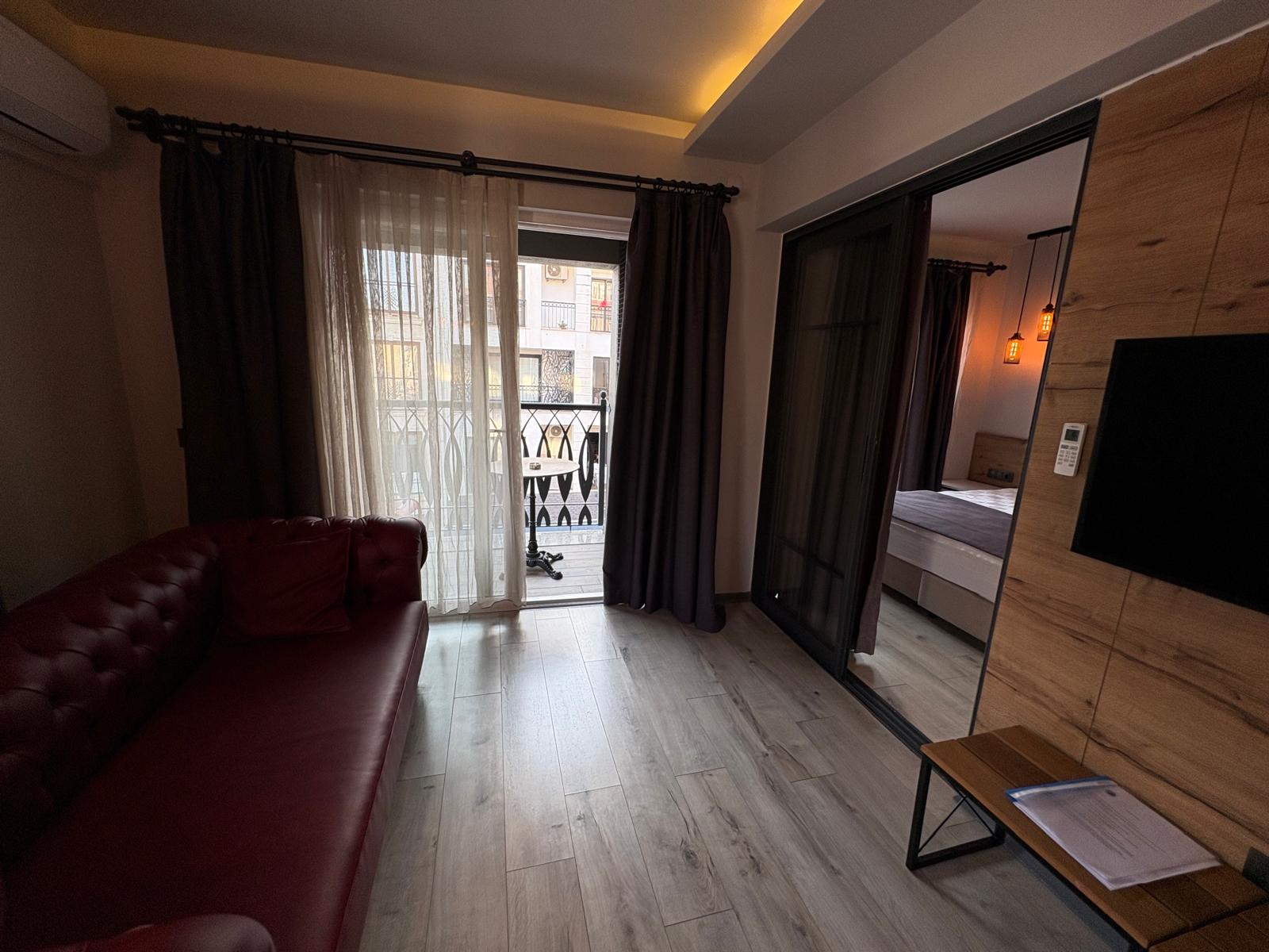 Şehir Merkezinde Ful Eşyalı 2+1 Lüx Deniz Manzaralı Daire - 3